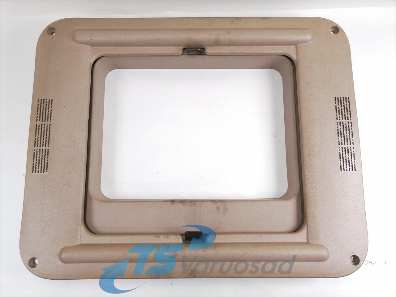 Scania Katuseluugi kate 1779134 - Универзален дел за Камион: слика 2 Scania Katuseluugi kate 1779134 - Универзален дел за Камион: слика 2