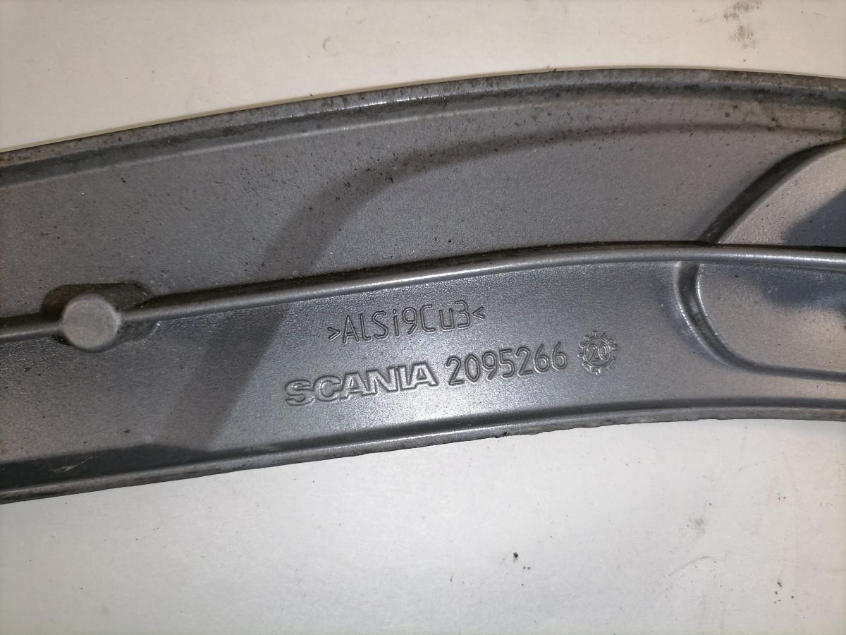Scania Lävepaku kate 2095266 - Универзален дел за Камион: слика 3 Scania Lävepaku kate 2095266 - Универзален дел за Камион: слика 3