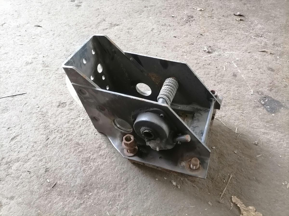 Scania Spare wheel carrier 1941033 - Универзален дел за Камион: слика 4 Scania Spare wheel carrier 1941033 - Универзален дел за Камион: слика 4