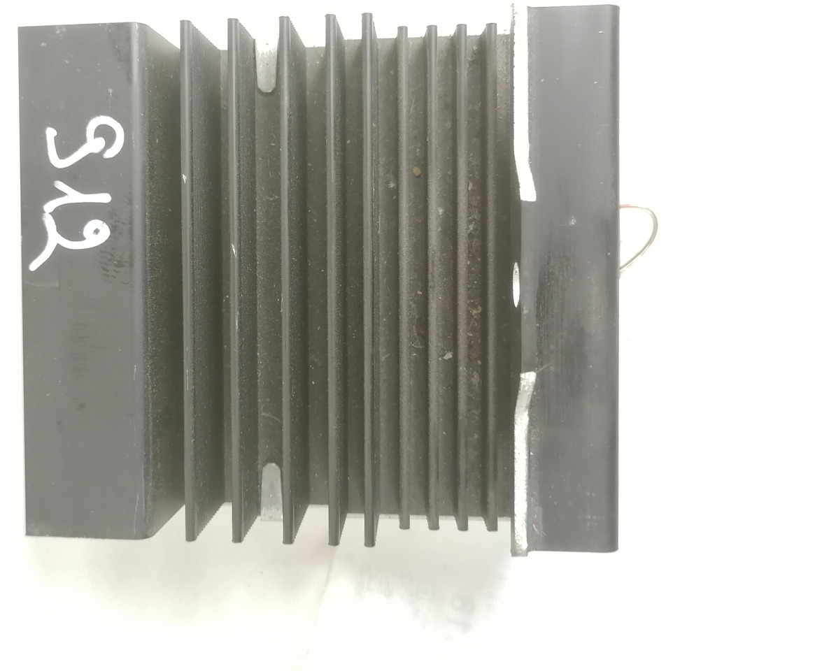 Scania Voltage converter 1729858 - Електричен систем за Камион: слика 5 Scania Voltage converter 1729858 - Електричен систем за Камион: слика 5