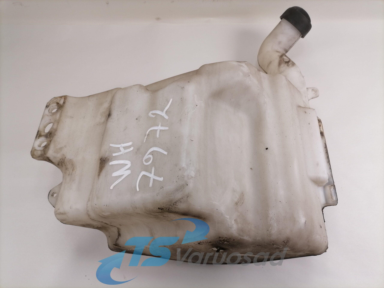 Scania Windscreen washer fluid tank 1854255 - Бришач за Камион: слика 4 Scania Windscreen washer fluid tank 1854255 - Бришач за Камион: слика 4