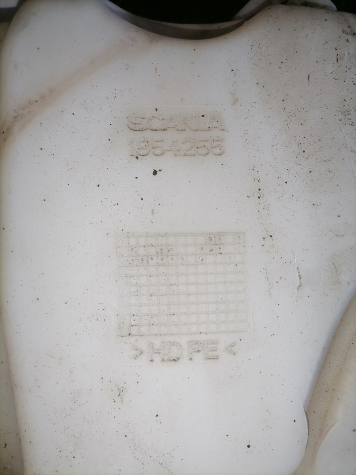 Scania Windscreen washer fluid tank 1854255 - Бришач за Камион: слика 3 Scania Windscreen washer fluid tank 1854255 - Бришач за Камион: слика 3