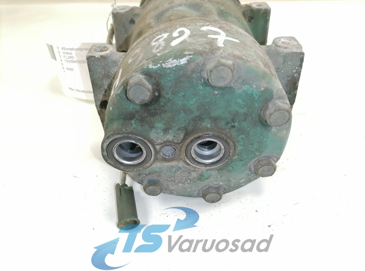 Volvo A/C compressor 7420941036 - Греење/ Вентилација за Камион: слика 4 Volvo A/C compressor 7420941036 - Греење/ Вентилација за Камион: слика 4