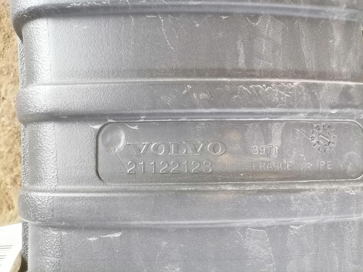 Volvo Air intake 21122123 - Систем за внесување на воздух за Камион: слика 5 Volvo Air intake 21122123 - Систем за внесување на воздух за Камион: слика 5