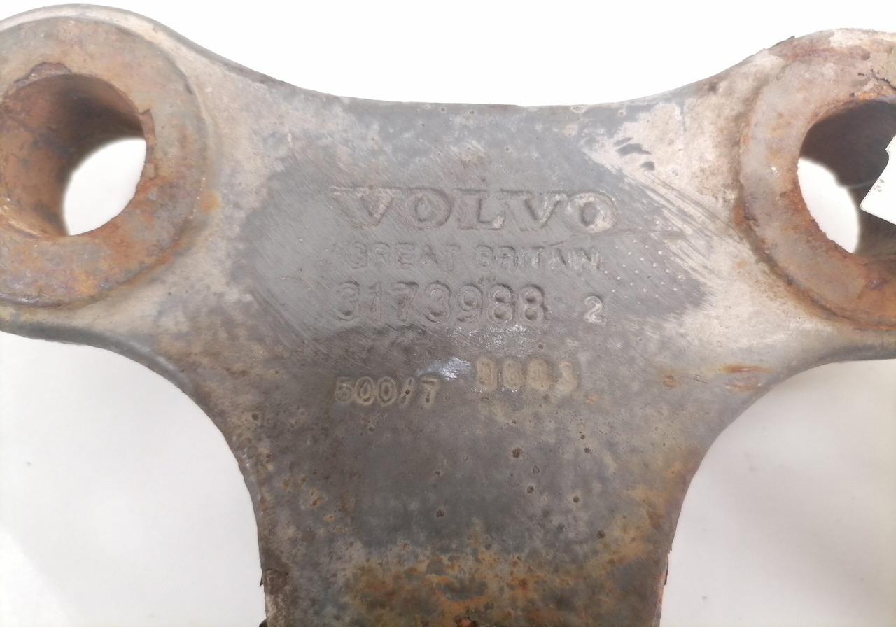 Volvo Anti-roll bar bracket 3173988 - Баланс штангла за Камион: слика 3 Volvo Anti-roll bar bracket 3173988 - Баланс штангла за Камион: слика 3