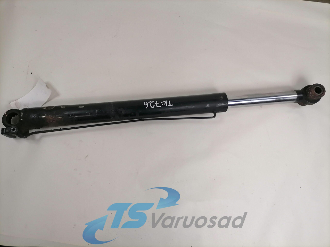 Volvo Cab tilting cylinder 20922303 - Суспензија на кабината за Камион: слика 1 Volvo Cab tilting cylinder 20922303 - Суспензија на кабината за Камион: слика 1