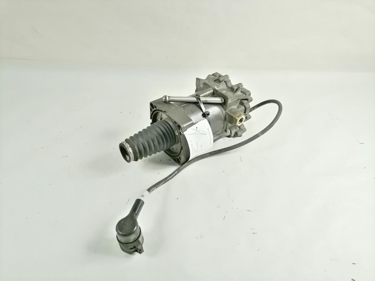 Volvo Clutch control K107167X50 - Квачила и делови за Камион: слика 2 Volvo Clutch control K107167X50 - Квачила и делови за Камион: слика 2