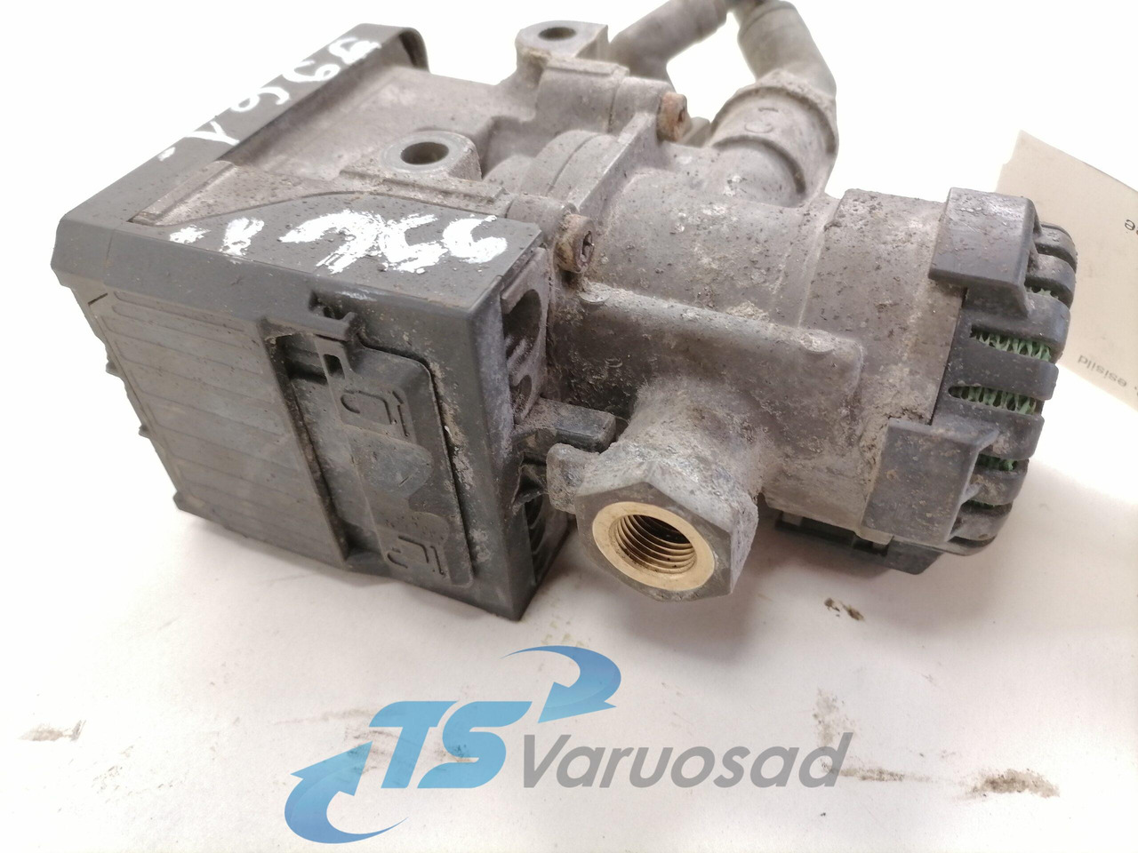Volvo EBS brake valve 20828237 - Кочионен вентил за Камион: слика 4 Volvo EBS brake valve 20828237 - Кочионен вентил за Камион: слика 4