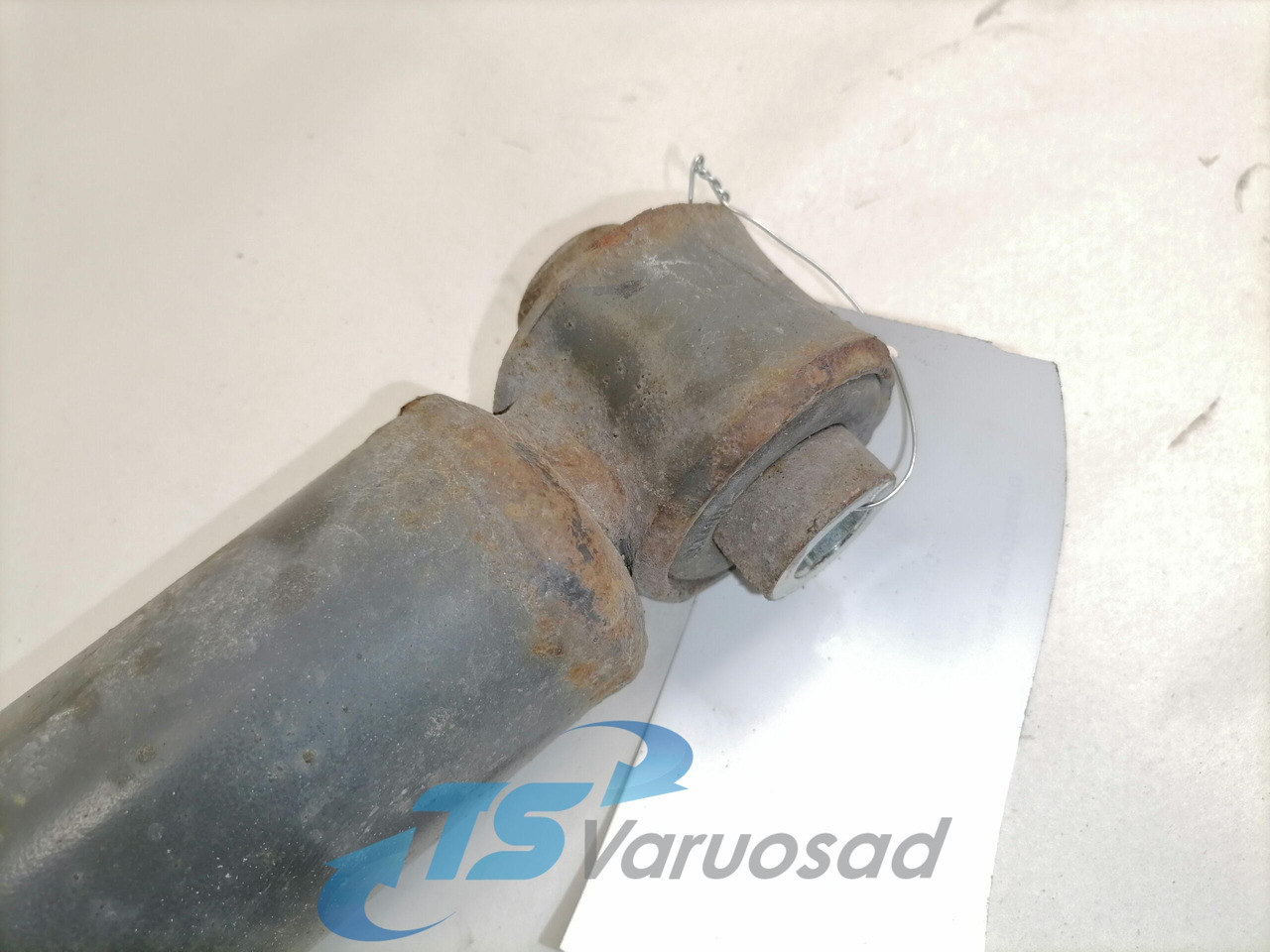 Volvo First axel shock absorber 21866530 - Амортизер за Камион: слика 3 Volvo First axel shock absorber 21866530 - Амортизер за Камион: слика 3