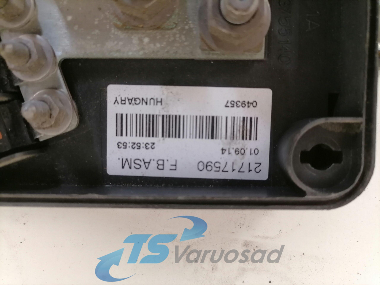 Volvo Fuse box 21717590 - Осигурач за Камион: слика 2 Volvo Fuse box 21717590 - Осигурач за Камион: слика 2