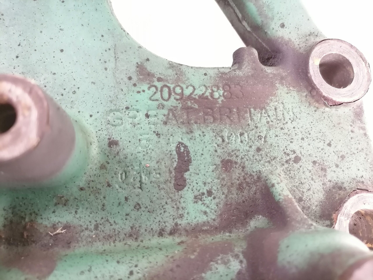 Volvo Generaatori kandur 20922883 - Алтернатор за Камион: слика 2 Volvo Generaatori kandur 20922883 - Алтернатор за Камион: слика 2