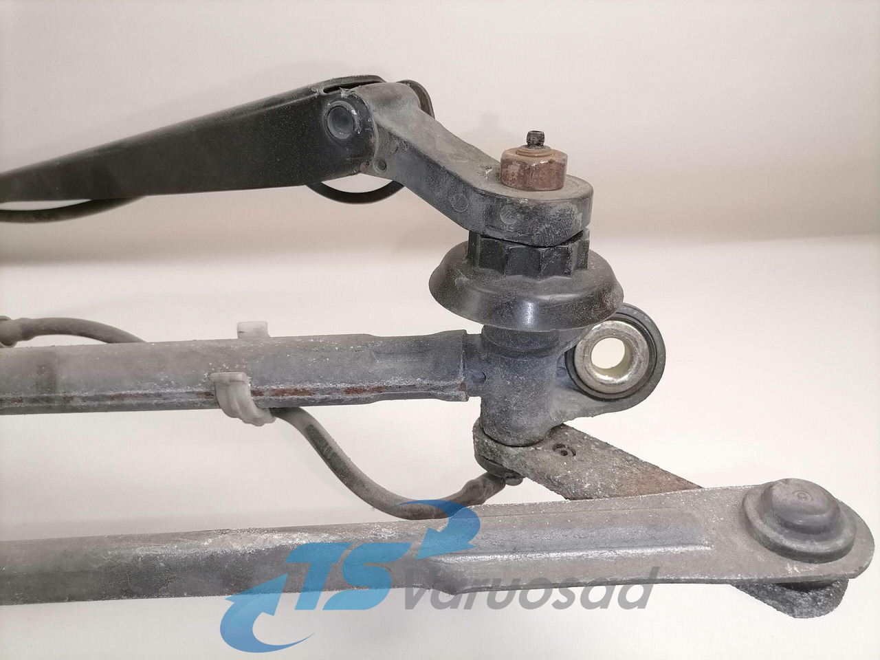 Volvo Klaasipuhasti raam 20517438 - Бришач за Камион: слика 3 Volvo Klaasipuhasti raam 20517438 - Бришач за Камион: слика 3