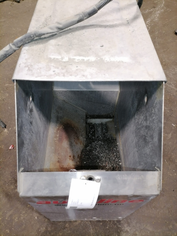 Volvo Liivakast 77092500 - Универзален дел за Камион: слика 4 Volvo Liivakast 77092500 - Универзален дел за Камион: слика 4