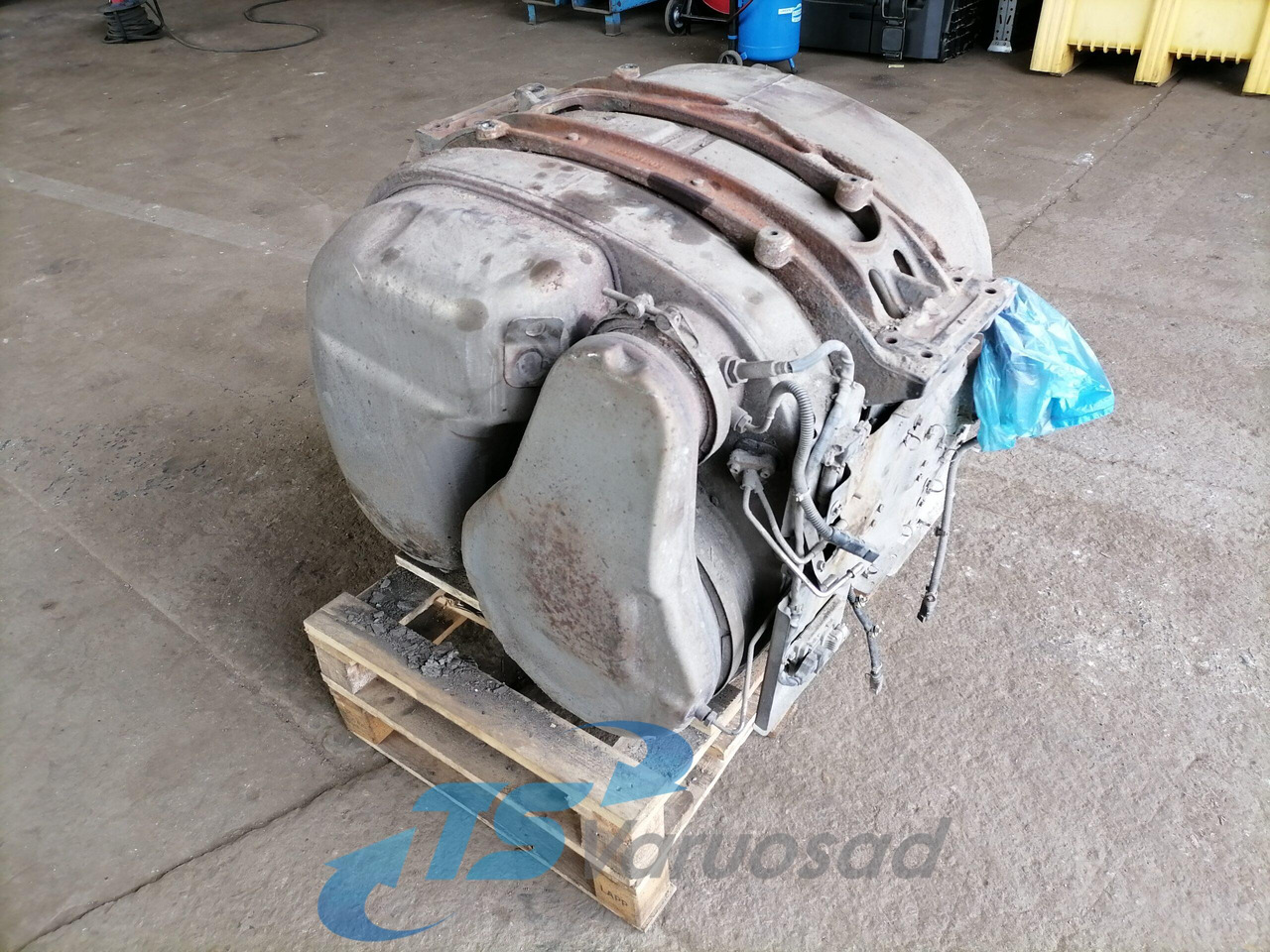 Volvo Muffler 21364822 - Придушувач за Камион: слика 4 Volvo Muffler 21364822 - Придушувач за Камион: слика 4