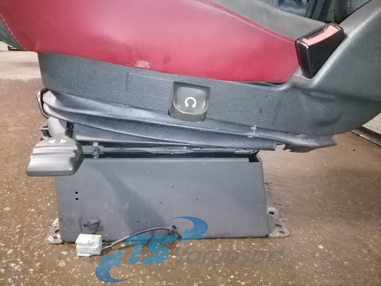 Volvo Passenger seat 21210197 - Седиште за Камион: слика 5 Volvo Passenger seat 21210197 - Седиште за Камион: слика 5