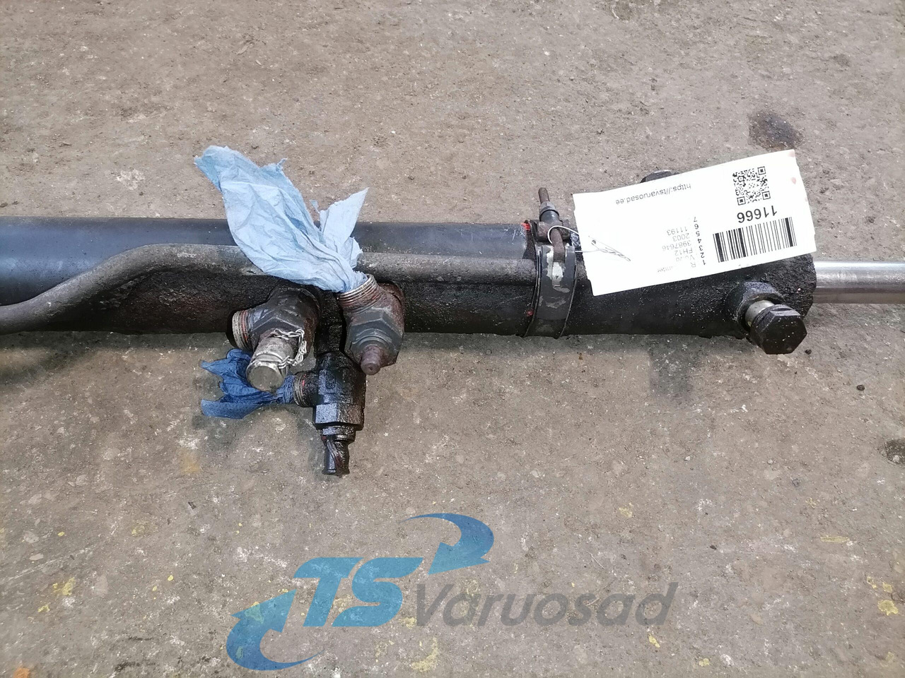 Volvo Steerind sylinder 3987646 - Волан за управување за Камион: слика 2 Volvo Steerind sylinder 3987646 - Волан за управување за Камион: слика 2