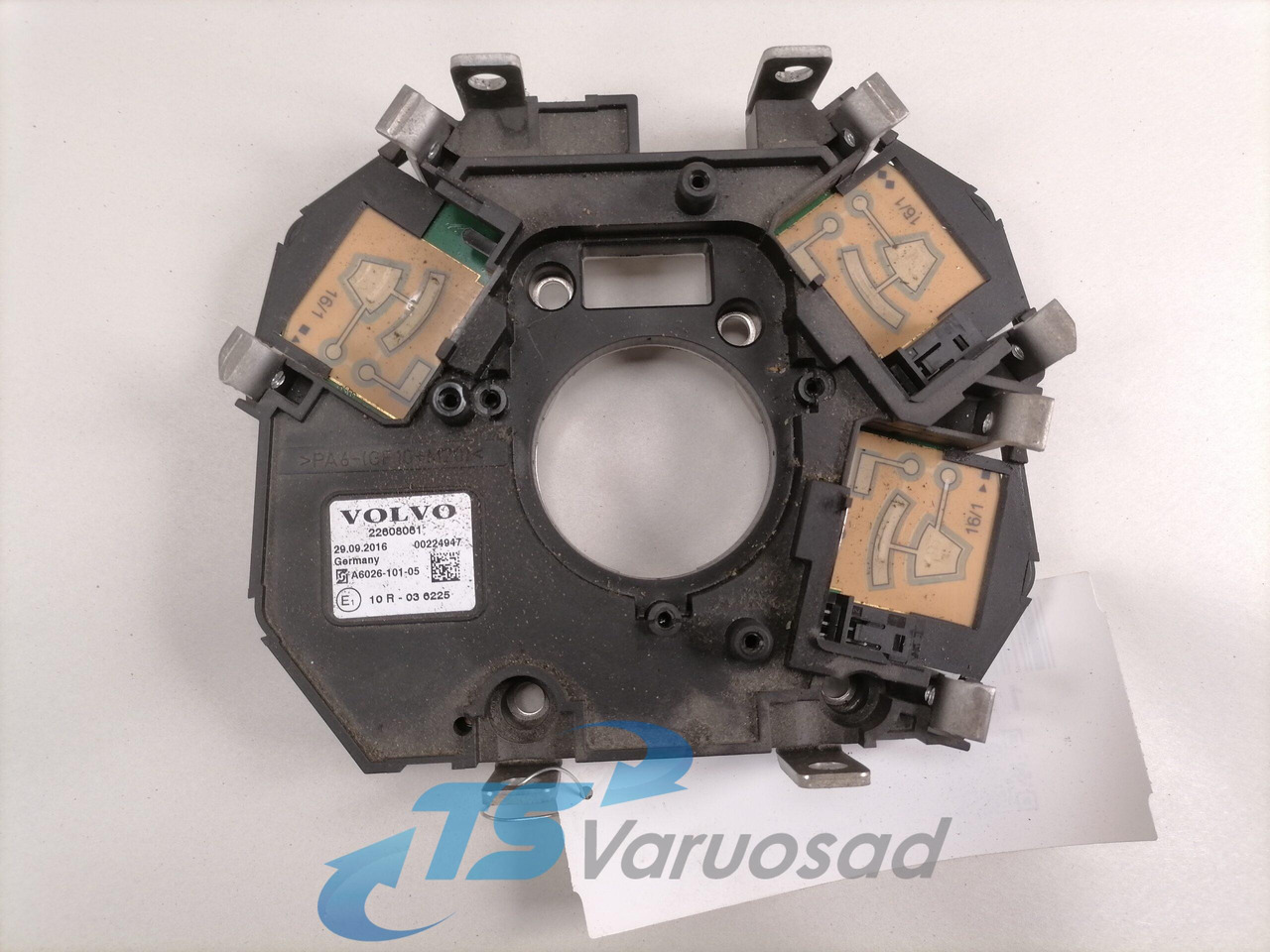 Volvo Volvo rooli lülitite kandur 22608061 - Кабина за Камион: слика 3 Volvo Volvo rooli lülitite kandur 22608061 - Кабина за Камион: слика 3