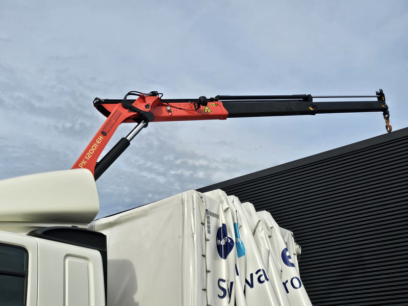 DAF CF 330 6x2 / PALFINGER CRANE / KRAN / CURTAIN - Камион со кран: слика 2 DAF CF 330 6x2 / PALFINGER CRANE / KRAN / CURTAIN - Камион со кран: слика 2