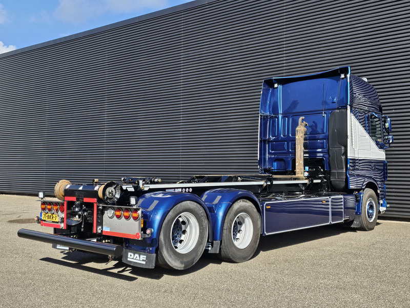DAF XF 530 SSC 6x2 VDL HOOKLIFT 660 cm - Камион со кука за подигање: слика 3 DAF XF 530 SSC 6x2 VDL HOOKLIFT 660 cm - Камион со кука за подигање: слика 3