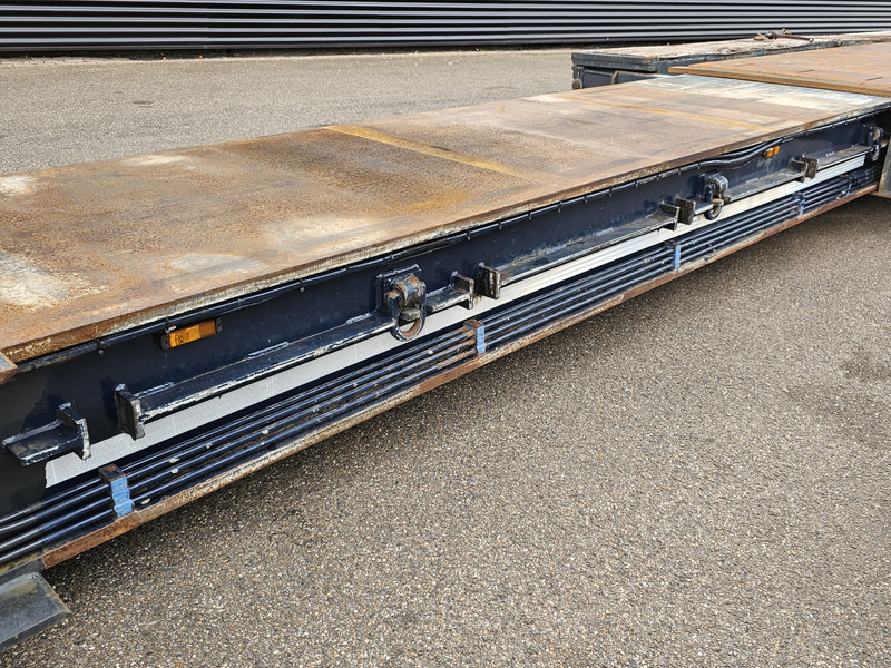 Faymonville STBZ-5VA + 3 AXLE JEEP DOLLY / EXTENDABLE / REMOVABLE NECK - Полуприколка за низок утовар: слика 4 Faymonville STBZ-5VA + 3 AXLE JEEP DOLLY / EXTENDABLE / REMOVABLE NECK - Полуприколка за низок утовар: слика 4