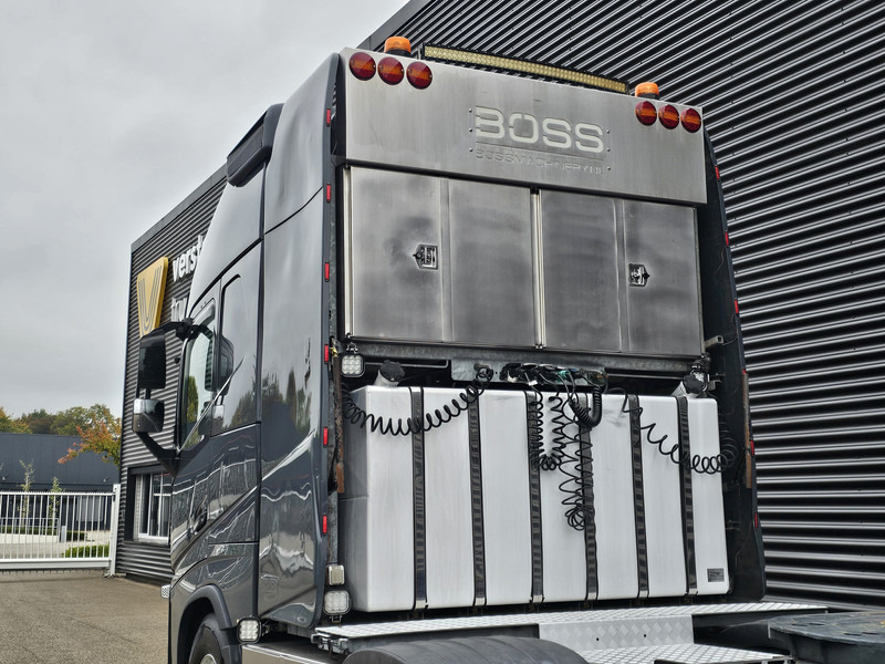 Volvo FH 540 8x4 / RETARDER / I PARK COOL / 90T - Камион: слика 4 Volvo FH 540 8x4 / RETARDER / I PARK COOL / 90T - Камион: слика 4