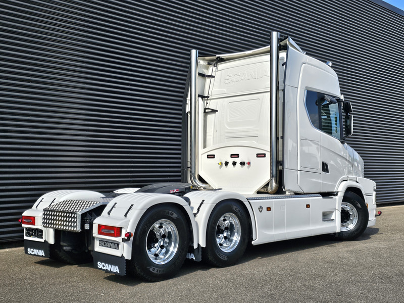 Scania T660 V8 6x4 TORPEDO / HAUBER / SHOW TRUCK - Камион влекач: слика 5 Scania T660 V8 6x4 TORPEDO / HAUBER / SHOW TRUCK - Камион влекач: слика 5