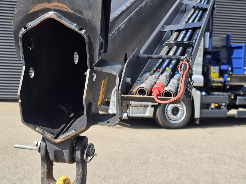 MAN TGS 18.360 4x2 PALFINGER 27 t/m CRANE / KRAN - Камион со платформа, Камион со кран: слика 4 MAN TGS 18.360 4x2 PALFINGER 27 t/m CRANE / KRAN - Камион со платформа, Камион со кран: слика 4