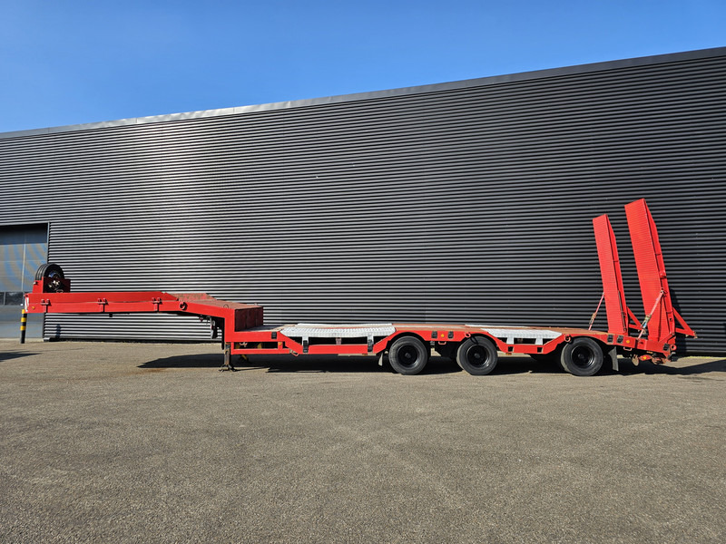 MOESLEIN RADMULDEN / TIEFLADER / RAMPEN - Полуприколка за низок утовар: слика 5 MOESLEIN RADMULDEN / TIEFLADER / RAMPEN - Полуприколка за низок утовар: слика 5