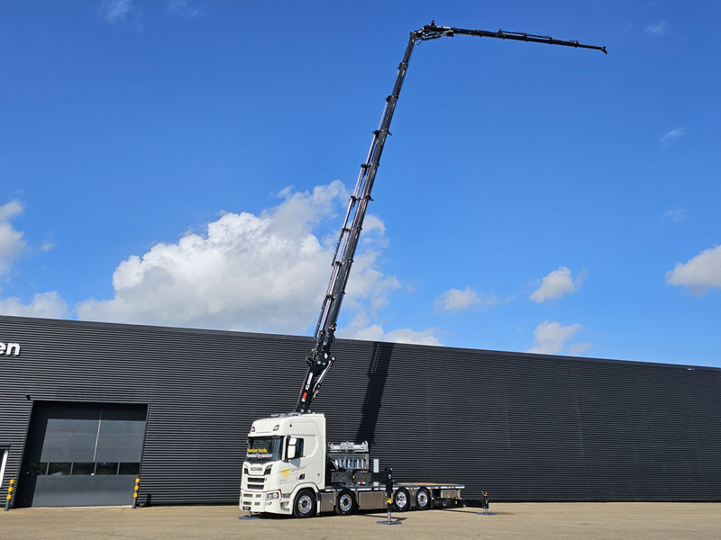 Scania R590 V8 / 8X2 / HIAB 1188 + JIB + WINCH - Камион со платформа, Камион со кран: слика 4 Scania R590 V8 / 8X2 / HIAB 1188 + JIB + WINCH - Камион со платформа, Камион со кран: слика 4