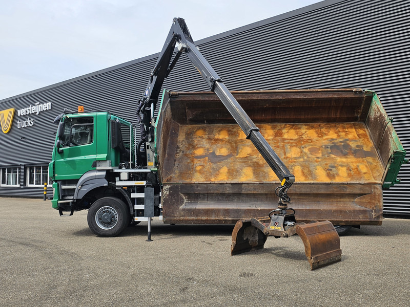 Tatra 6X6 / T158/II / 2 SIDE TIPPER - HMF Z CRANE - Кипер, Камион со кран: слика 3 Tatra 6X6 / T158/II / 2 SIDE TIPPER - HMF Z CRANE - Кипер, Камион со кран: слика 3