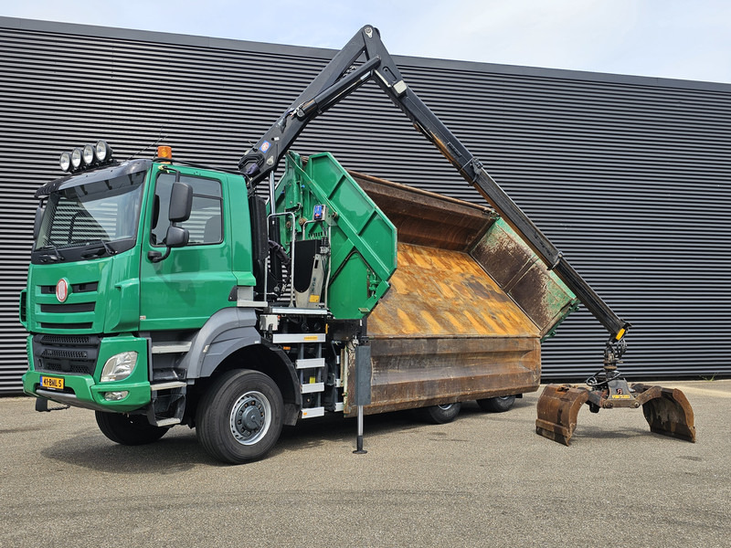Tatra T158/II 6X6 / HMF Z CRANE + 2 SIDE TIPPER - Кипер, Камион со кран: слика 4 Tatra T158/II 6X6 / HMF Z CRANE + 2 SIDE TIPPER - Кипер, Камион со кран: слика 4