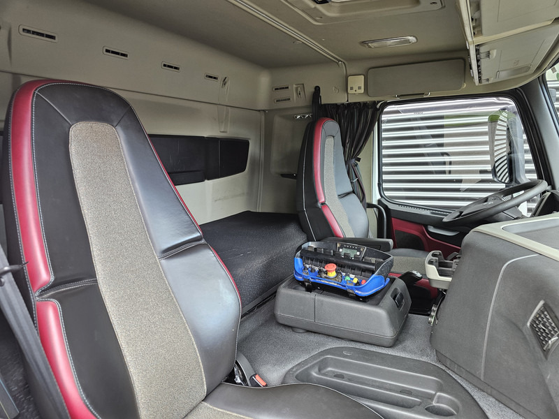 Камион со кран Volvo FM 500 8x4*4 / HMF 5020 K6 + JIB K4 / CRANE - KRAN: слика 19