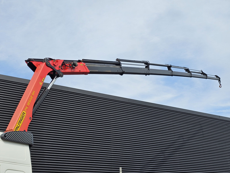 Volvo FM420 4x2 / PALFINGER 18502 - 17 mtr / CRANE / KRAN - Камион со платформа, Камион со кран: слика 4 Volvo FM420 4x2 / PALFINGER 18502 - 17 mtr / CRANE / KRAN - Камион со платформа, Камион со кран: слика 4