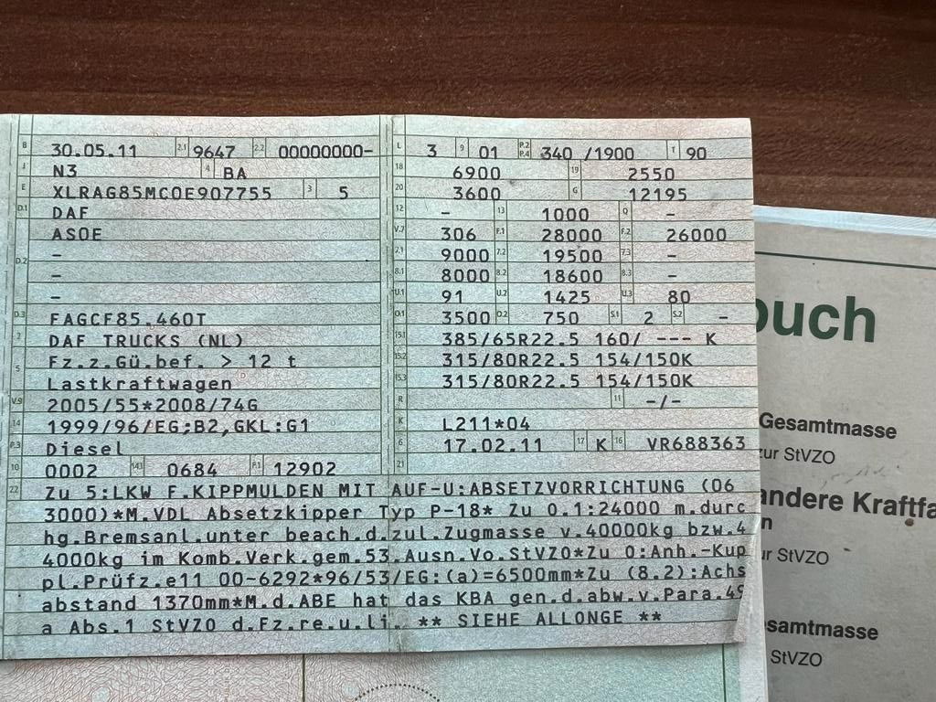 DAF CF 85.460 6X2 VDL Absetzer Top Zustand Retarder DAF CF 85.460 6X2 VDL Absetzer Top Zustand Retarder - Камион за подигање контејнери: слика 3 DAF CF 85.460 6X2 VDL Absetzer Top Zustand Retarder DAF CF 85.460 6X2 VDL Absetzer Top Zustand Retarder - Камион за подигање контејнери: слика 3