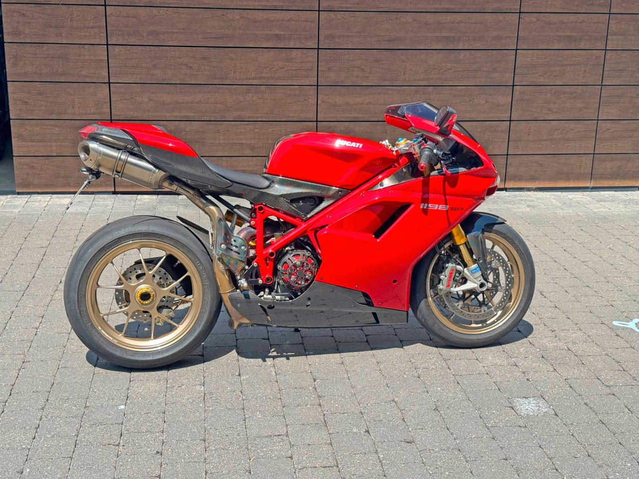 Ducati 1198 SP NEUWERTIG große Wartung neu - Мотоцикл: слика 4 Ducati 1198 SP NEUWERTIG große Wartung neu - Мотоцикл: слика 4