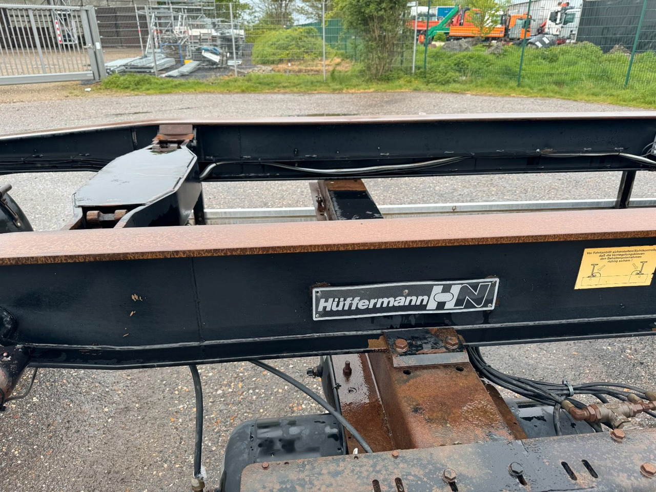 Hüffermann 2 Achs Abrollanhänger mit Schlitten - Роло/ Подизач приколка: слика 4 Hüffermann 2 Achs Abrollanhänger mit Schlitten - Роло/ Подизач приколка: слика 4