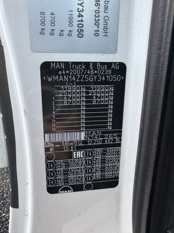 MAN 12.250 4X2 Koffer LBW Klima Diff.Sperre AHK - Камион сандучар: слика 3 MAN 12.250 4X2 Koffer LBW Klima Diff.Sperre AHK - Камион сандучар: слика 3