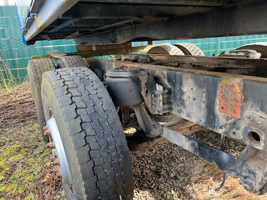 MAN 26.293 6X2 Motor & Getriebe gut MAN 26.293 6X2 Motor & Getriebe gut - Камион со кабинска шасија: слика 3 MAN 26.293 6X2 Motor & Getriebe gut MAN 26.293 6X2 Motor & Getriebe gut - Камион со кабинска шасија: слика 3