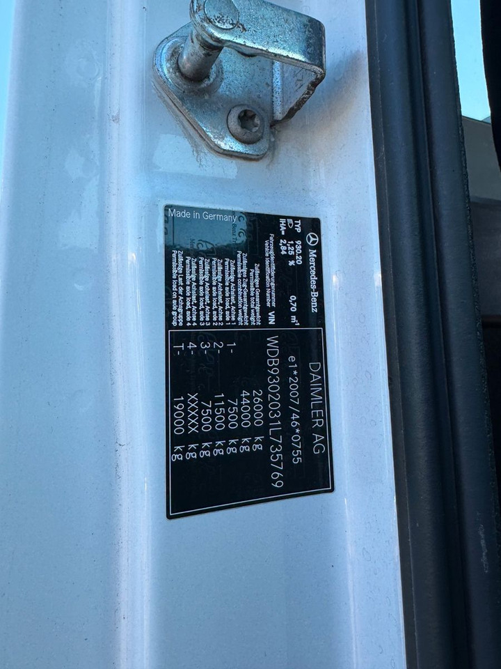 Mercedes-Benz 2546 6X2 Klima Meiller RK 20.65 - Камион со кука за подигање: слика 3 Mercedes-Benz 2546 6X2 Klima Meiller RK 20.65 - Камион со кука за подигање: слика 3