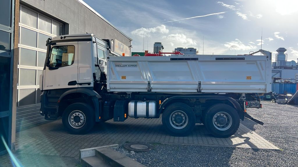 Mercedes-Benz 2648 6x4 3S. Kipper Meiller Bordmatik Top Zust. - Кипер: слика 1 Mercedes-Benz 2648 6x4 3S. Kipper Meiller Bordmatik Top Zust. - Кипер: слика 1