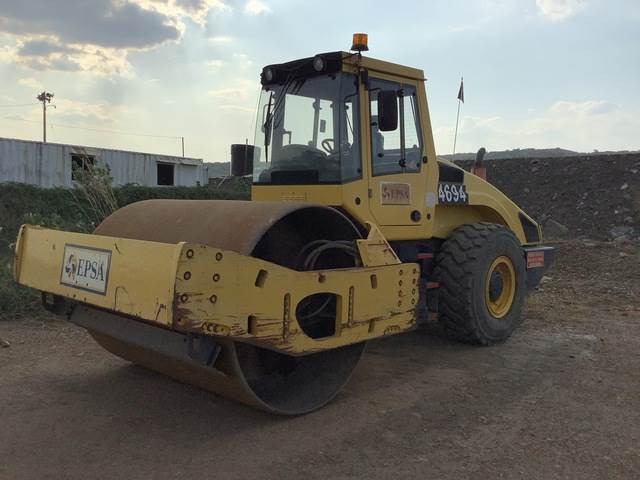 Bomag BW219DH-4 - Компактор: слика 1 Bomag BW219DH-4 - Компактор: слика 1