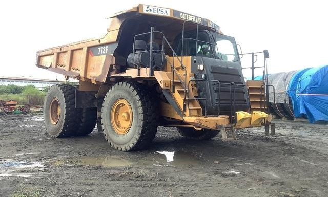CAT 773F - Голем истоварувач/ Камион за камења: слика 4 CAT 773F - Голем истоварувач/ Камион за камења: слика 4