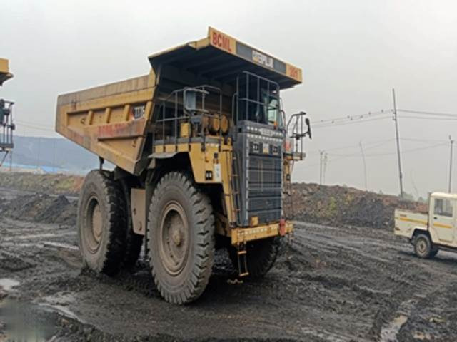 CAT 777E - Голем истоварувач/ Камион за камења: слика 5 CAT 777E - Голем истоварувач/ Камион за камења: слика 5