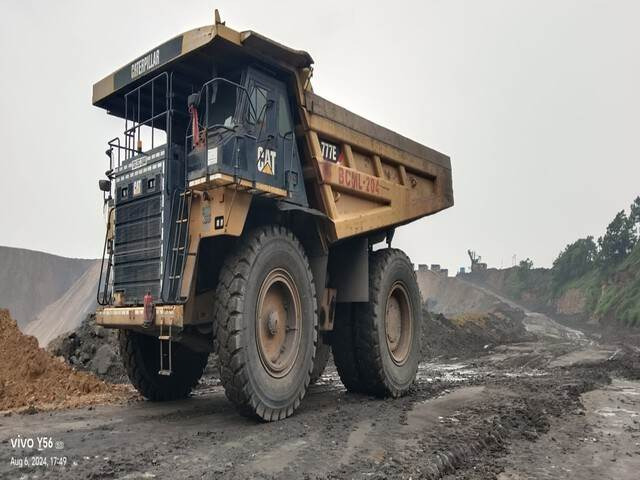 CAT 777E - Голем истоварувач/ Камион за камења: слика 1 CAT 777E - Голем истоварувач/ Камион за камења: слика 1