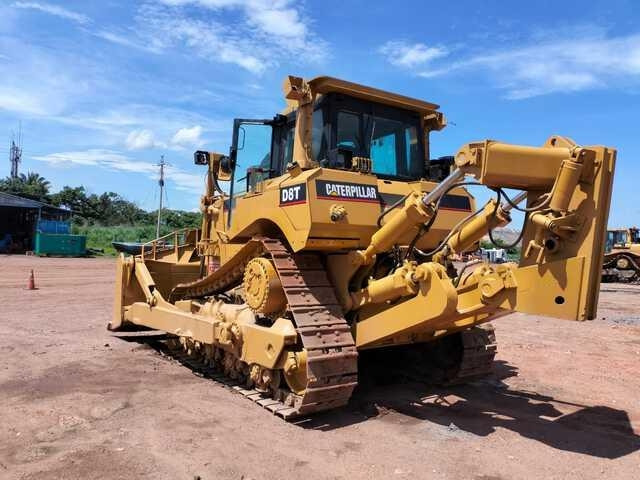 CAT D8T - Булдожер: слика 4 CAT D8T - Булдожер: слика 4