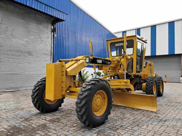 CAT 140H - Порамнувач: слика 1 CAT 140H - Порамнувач: слика 1