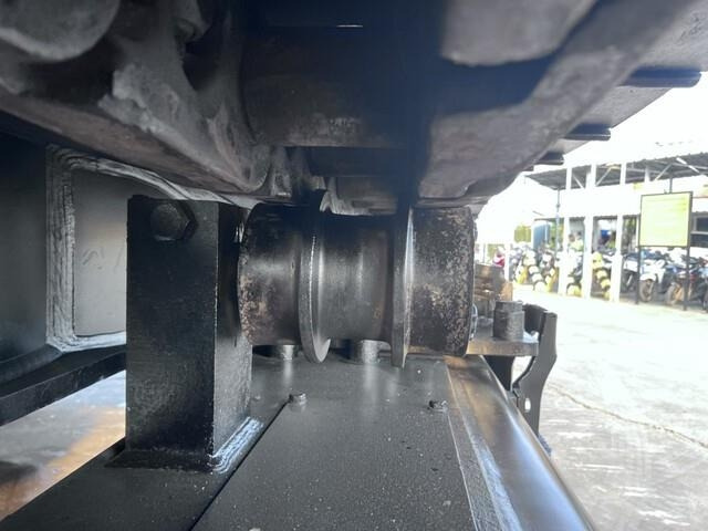 Багер гасеничар CAT 395: слика 18 Багер гасеничар CAT 395: слика 18