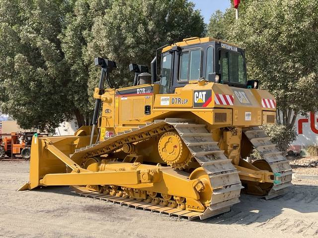 CAT D7R LGP Series II - Булдожер: слика 2 CAT D7R LGP Series II - Булдожер: слика 2