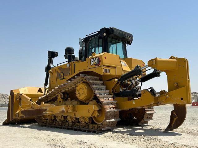 CAT D8 - Булдожер: слика 2 CAT D8 - Булдожер: слика 2