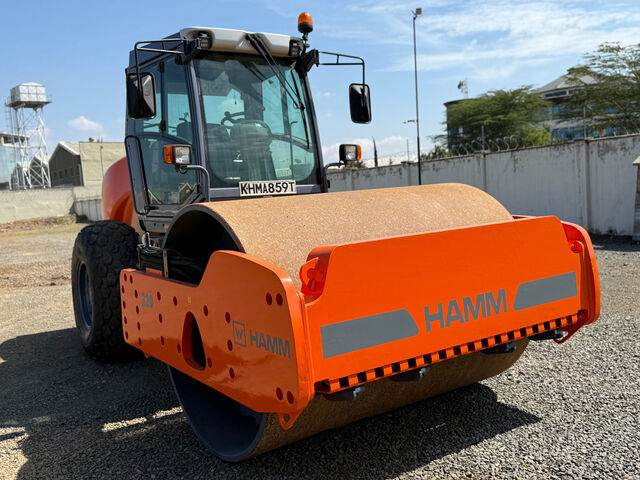 Hamm 320 - Компактор: слика 3 Hamm 320 - Компактор: слика 3